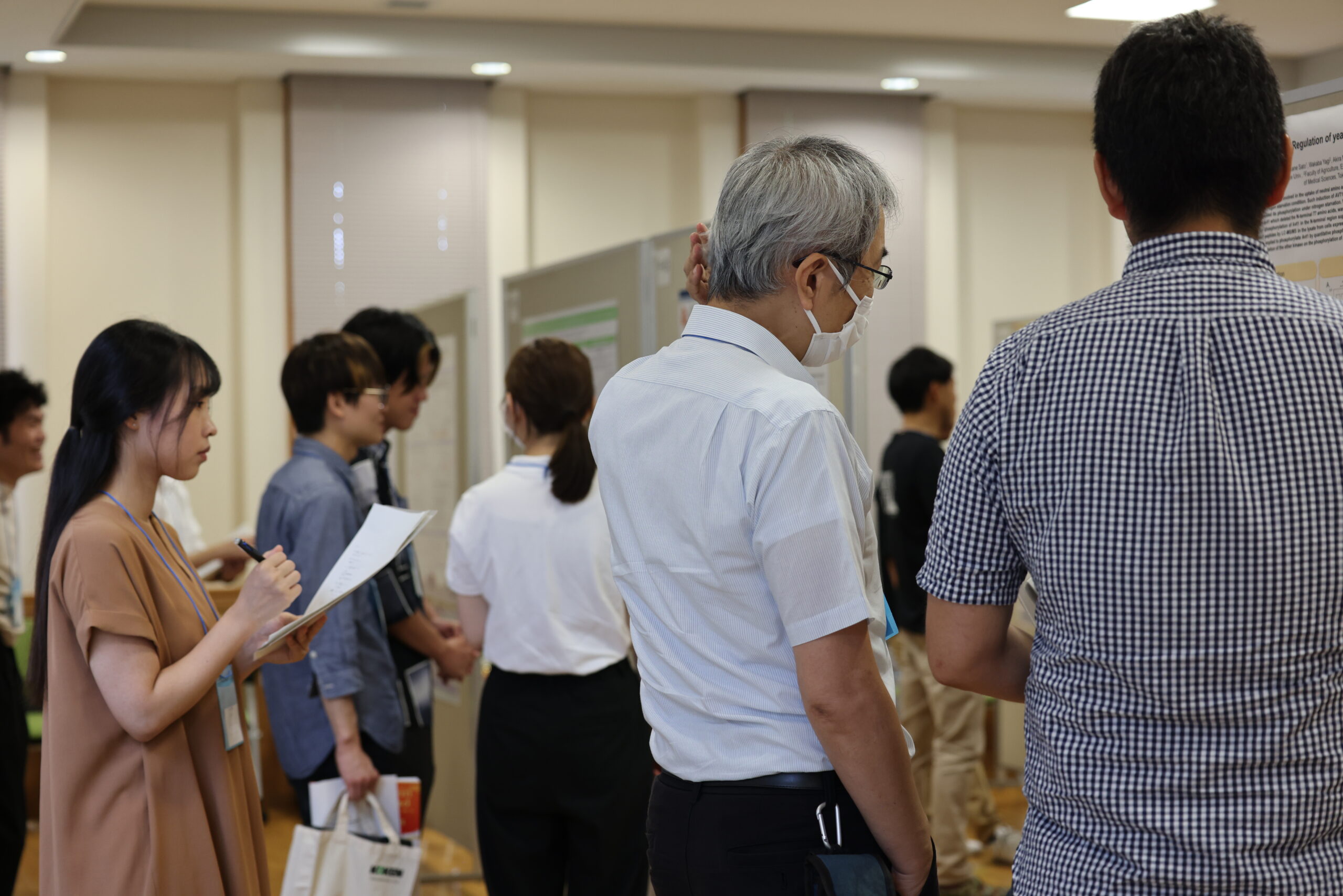 ポスター発表会場の様子