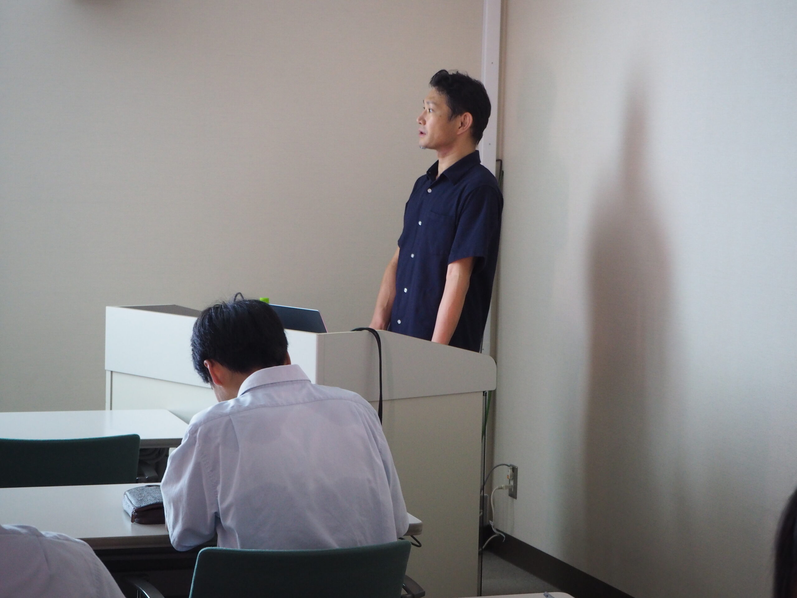 高橋宏隆准教授による講義の様子