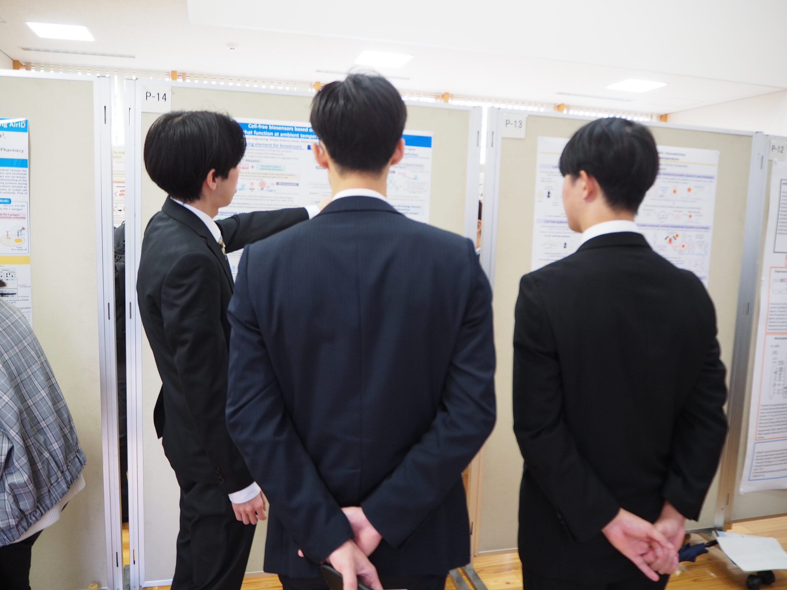 ポスター発表会場の様子