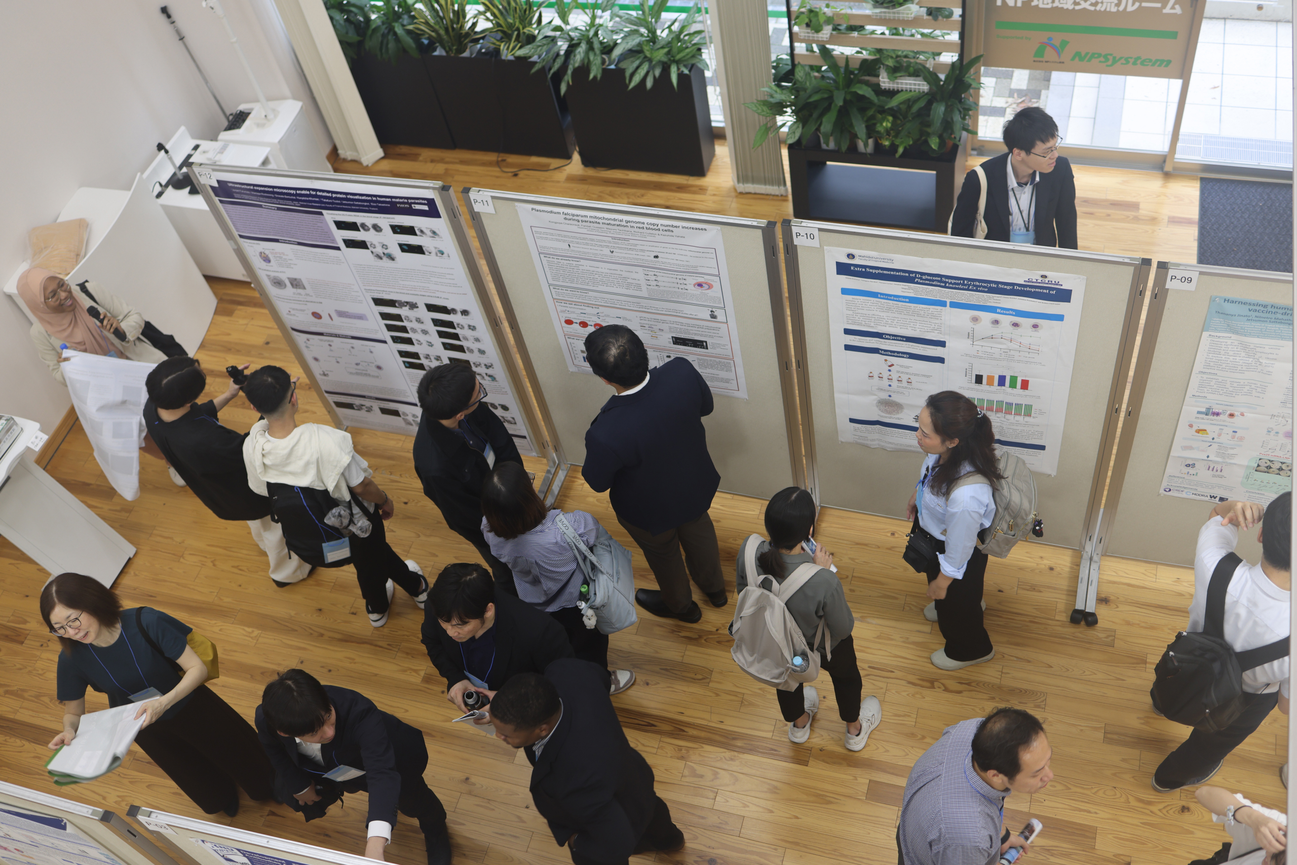 ポスター発表会場の様子