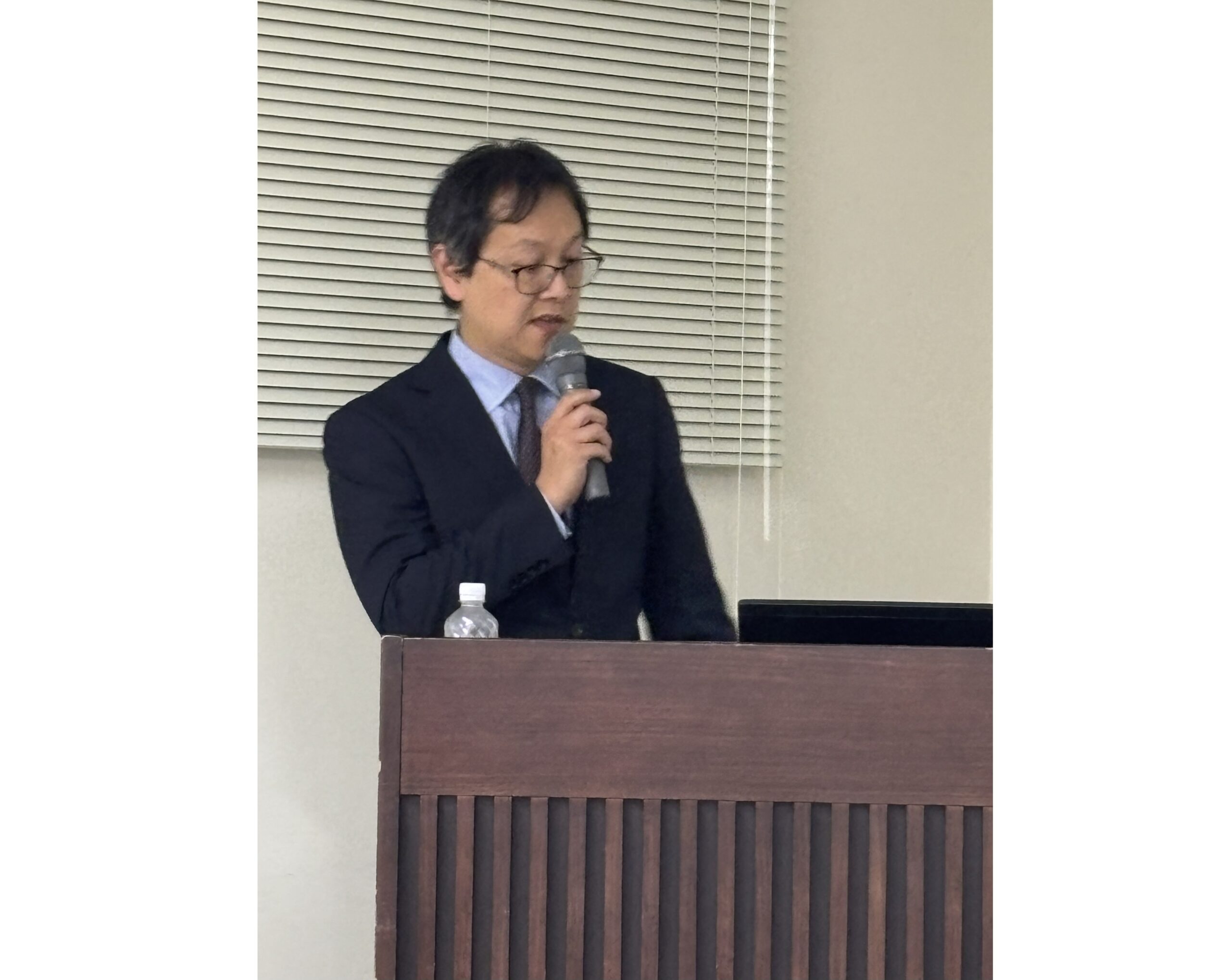 イメージ：講演者の篠原恭介先生